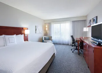 Courtyard by Marriott Harlingen hotel thumbnail 8