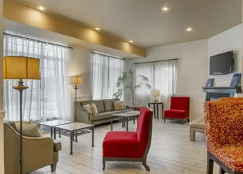 Best Western Plus Vineyard Inn & Suites hotel thumbnail 3