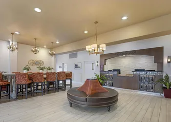 Best Western Plus Vineyard Inn & Suites hotel thumbnail 5