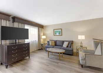 Best Western Plus Vineyard Inn & Suites hotel thumbnail 7