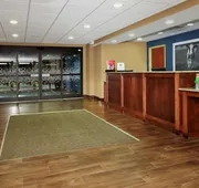 Hampton Inn & Suites Madisonville hotel detail image 3