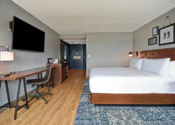 Four Points by Sheraton Boston Newton hotel thumbnail 8
