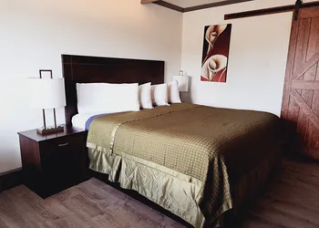 Dunes Motel hotel thumbnail 5