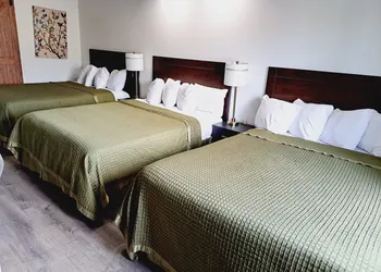 Dunes Motel hotel thumbnail 8
