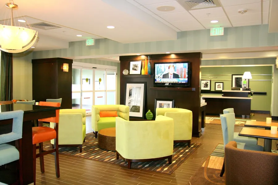 Hampton Inn Anderson/ Alliance Business Park hotel detail image 2