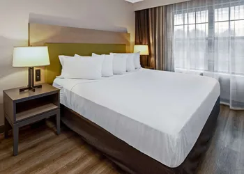Country Inn & Suites by Radisson, Salisbury, MD hotel thumbnail 8