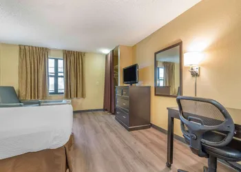 Extended Stay America Suites Temecula Wine Country hotel thumbnail 5