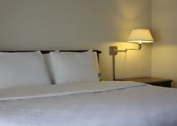 Days Inn & Suites by Wyndham Sunnyvale hotel thumbnail 6