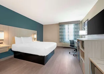 Best Western Plus Lafayette Hotel University Area hotel thumbnail 8