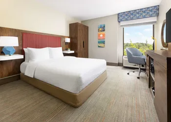 Hampton Inn Long Island/Islandia hotel thumbnail 6