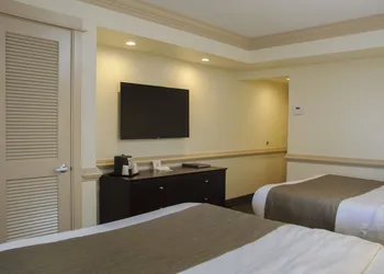 Shutters on the Banks hotel thumbnail 4