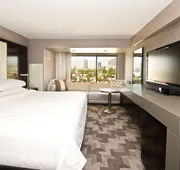 Beverly Hills Marriott hotel detail image 7