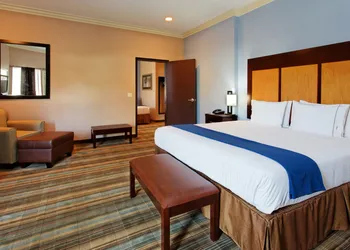 Holiday Inn Express Benicia by IHG hotel thumbnail 5