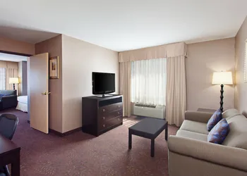 Holiday Inn Express And Suites Seattle Downtown - Lake Union by IHG hotel thumbnail 2