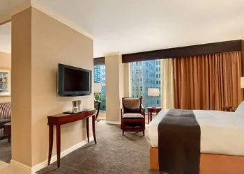 Wyndham Grand Pittsburgh Downtown hotel thumbnail 4