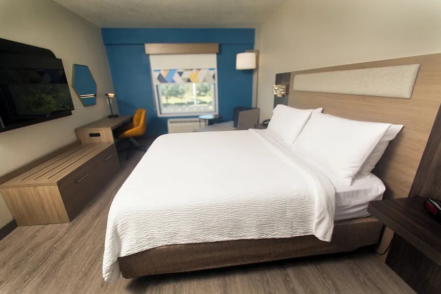 Holiday Inn Express & Suites Cocoa by IHG hotel detail image 6