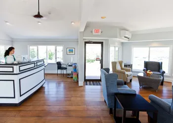 Seaglass Inn & Spa hotel thumbnail 2