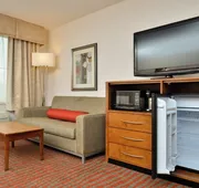 Holiday Inn Express Boston - Milford by IHG hotel detail image 4