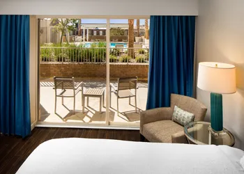 The DeSoto hotel thumbnail 8