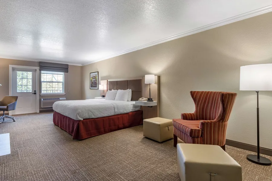 Hampton Inn Ukiah CA hotel detail image 6