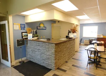 Days Inn by Wyndham West Branch Iowa City Area hotel thumbnail 3