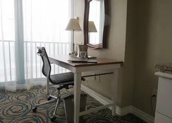 Hilton Daytona Beach Oceanfront Resort hotel thumbnail 5