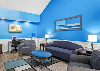 Baymont by Wyndham Forest City hotel thumbnail 3