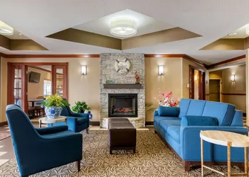 Comfort Suites Stevensville - St. Joseph hotel thumbnail 3