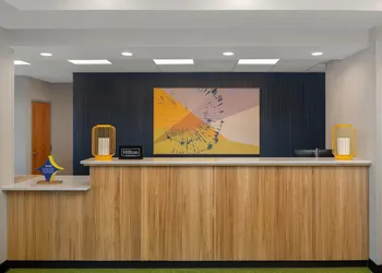 Spark by Hilton Smithfield I-95 hotel thumbnail 5