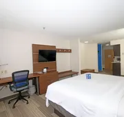 Holiday Inn Express Hotel & Suites Greensboro - East by IHG hotel detail image 3