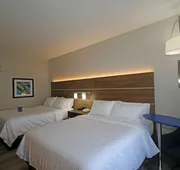 Holiday Inn Express Hotel & Suites Greensboro - East by IHG hotel detail image 7