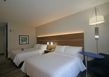 Holiday Inn Express Hotel & Suites Greensboro - East by IHG hotel thumbnail 7