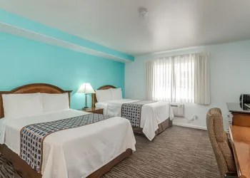 Pacifica Beach Hotel hotel thumbnail 7