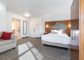 Marshall Suites Bainbridge Island, SureStay Collection by BW hotel thumbnail 3