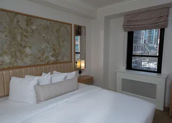 Warwick Allerton - Chicago hotel thumbnail 6