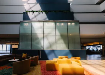 Holiday Inn Chicago Dwtn - The Mart by IHG hotel thumbnail 3