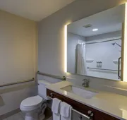 Holiday Inn Express & Suites Shelbyville Indianapolis by IHG hotel detail image 3
