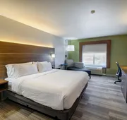Holiday Inn Express & Suites Shelbyville Indianapolis by IHG hotel detail image 7
