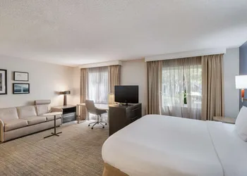 Sonesta ES Suites Huntington Beach Fountain Valley hotel thumbnail 4