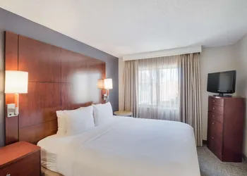 Sonesta ES Suites Huntington Beach Fountain Valley hotel thumbnail 8