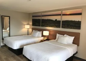 Days Inn by Wyndham Vineland hotel thumbnail 7