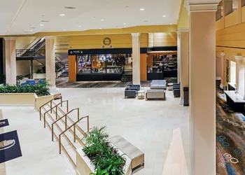 DoubleTree by Hilton Tulsa Downtown hotel thumbnail 3