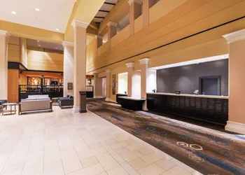 DoubleTree by Hilton Tulsa Downtown hotel thumbnail 7