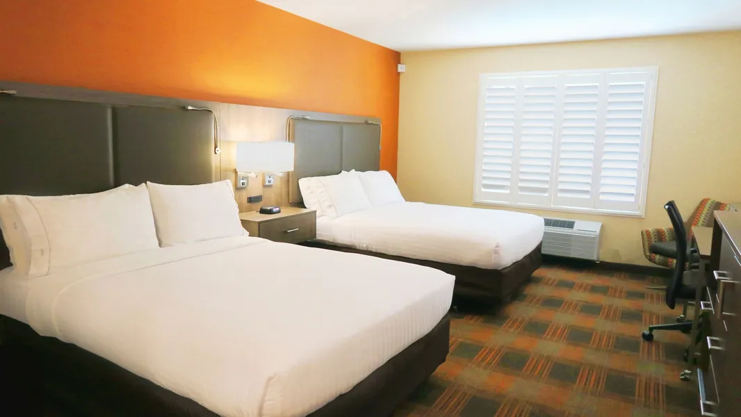 Holiday Inn Express & Suites Elk Grove Central - Hwy 99 by IHG hotel detail image 6