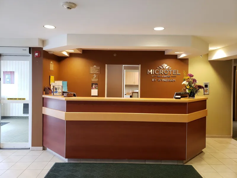 Microtel Inn & Suites by Wyndham Dover hotel detail image 2