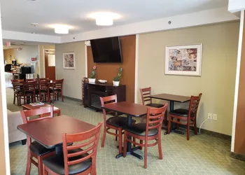 Microtel Inn & Suites by Wyndham Dover hotel thumbnail 5