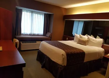 Microtel Inn & Suites by Wyndham Dover hotel thumbnail 7