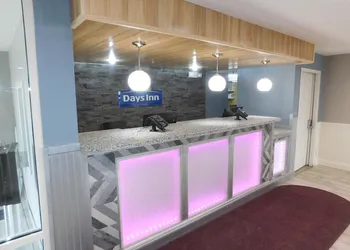 Days Inn by Wyndham West Des Moines / Clive hotel thumbnail 6