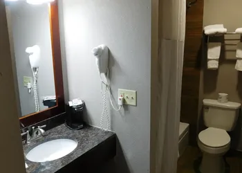 Days Inn by Wyndham West Des Moines / Clive hotel thumbnail 8
