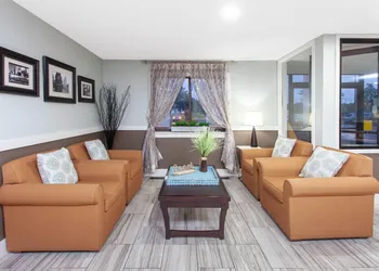 Baymont by Wyndham Grand Haven hotel thumbnail 5